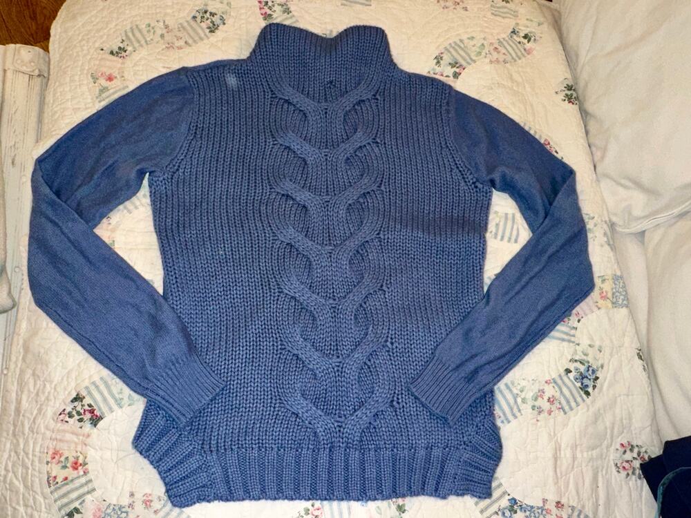 NEW SUPER SOFT CULLEN BLUE CABLED TURTLENECK SWEATER XS